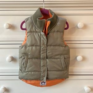 LIKE NEW Appaman reversible puffer vest 3T